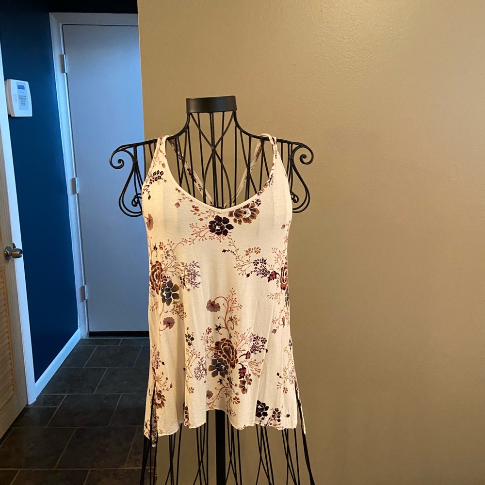Floral tank top